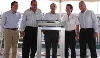 Mexico's President Felipe Calderón (center) was joined by Mexican officials to celebrate the opening of an LFG utilization project at the Ciudad Juárez Landfill.